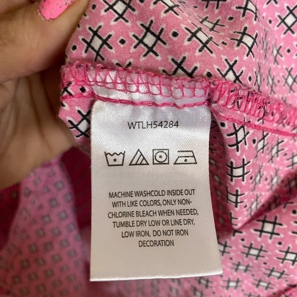 Pink wranglers, western shirt, XXL button down pink and white - Picture 8 of 8